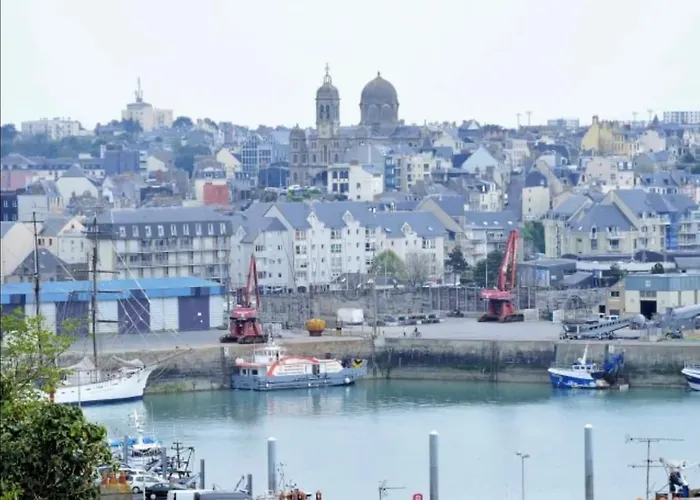 Maison De Saint Paul 2