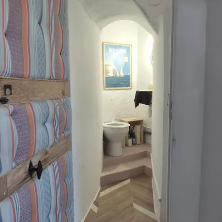 بيت للعطل Maison De Saint Paul 2 *